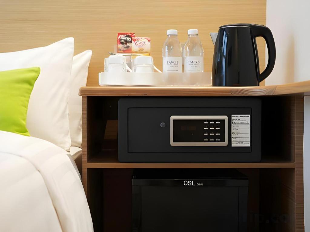 Hotel Ease Access - Lai Chi Kok Hongkong Kültér fotó